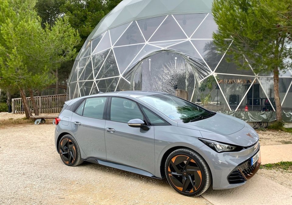 CUPRA Born : Le modèle 100% électrique sportif.