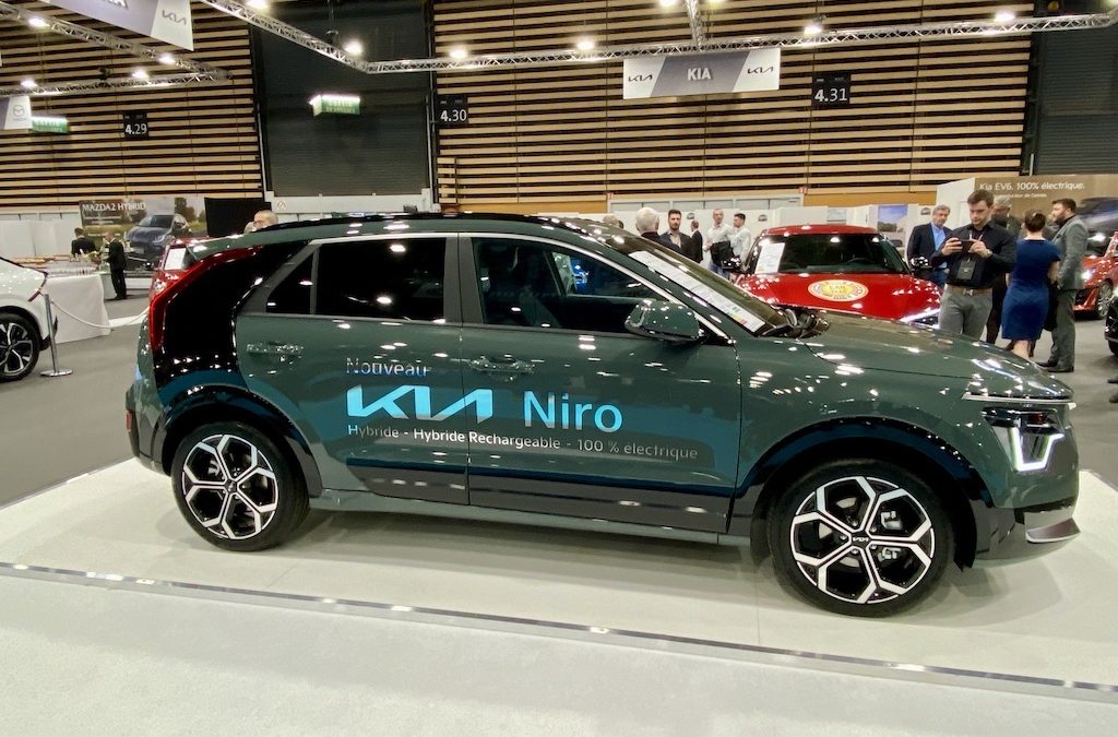 Le nouveau Kia Niro dévoilé en première française au Salon de Lyon, 