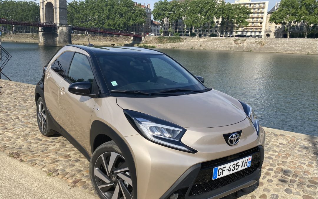 Toyota Aygo X, un crossover urbain au goût épicé !