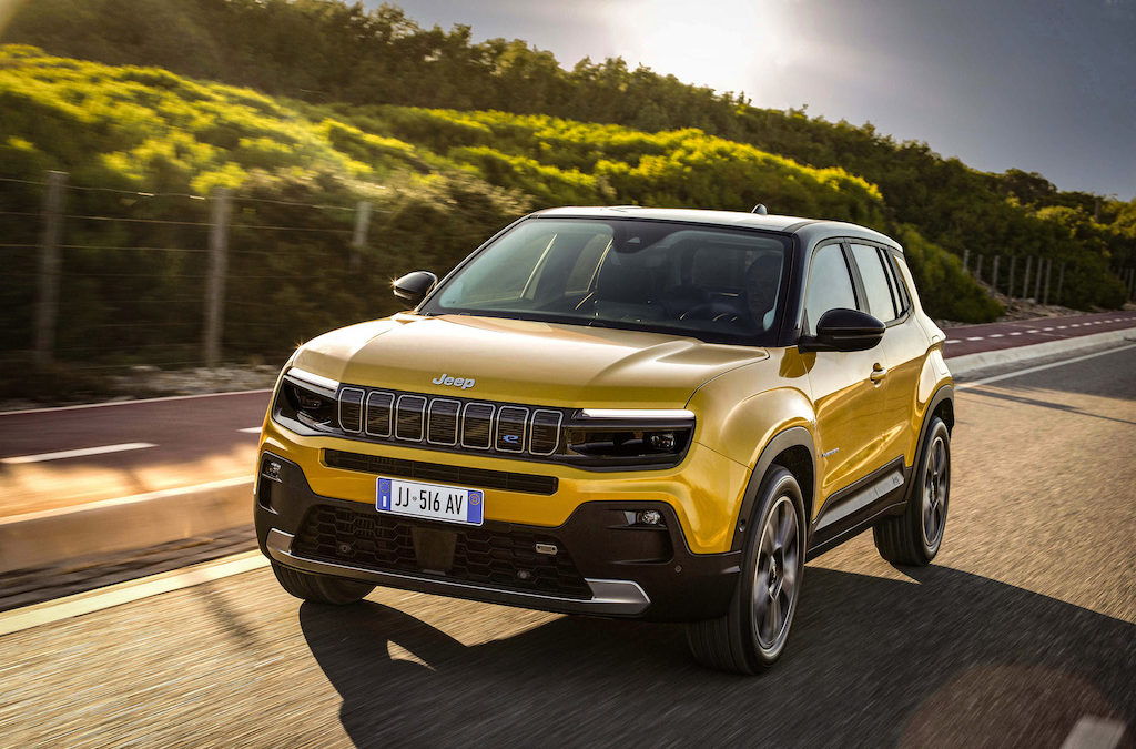 Jeep Avenger, la toute première Jeep entièrement électrique pour l’Europe, fera ses débuts au Mondial de l’Automobile de Paris le 17 octobre