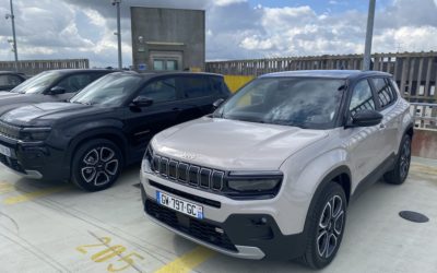 Essai Jeep Avenger e-Hybrid, un modèle homogène et polyvalent.