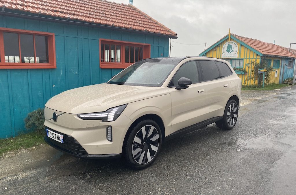 EX 90, LE SUV PREMIUM DE VOLVO 100% ELECTRIQUE.